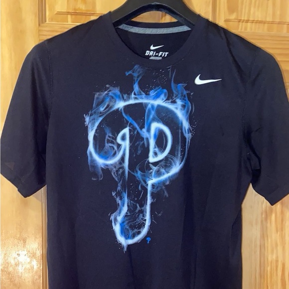 Phillies Nike Dri-Fit blue flame Logo T-shirt. - Picture 3 of 7